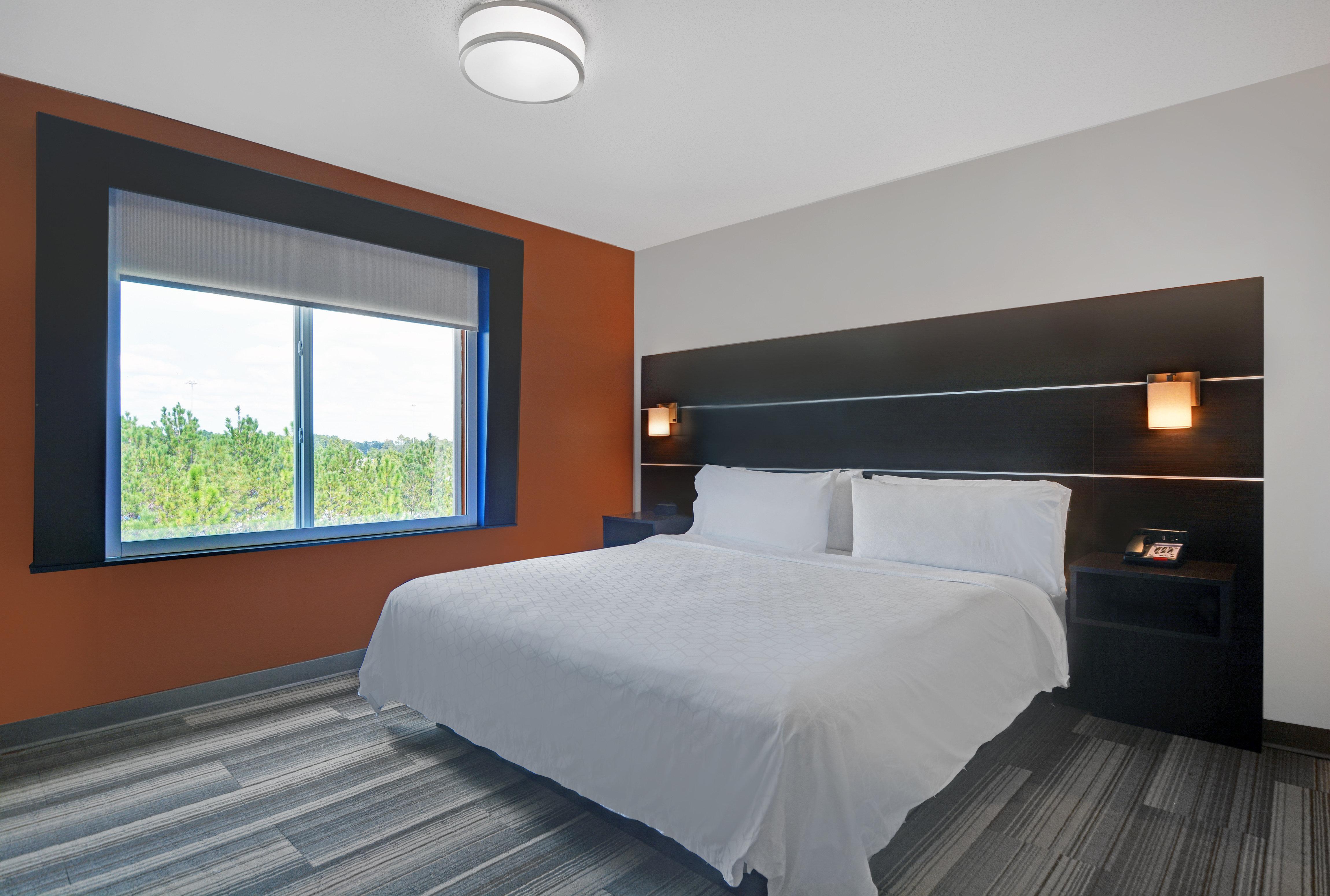 Holiday Inn Express Atmore By Ihg Екстериор снимка